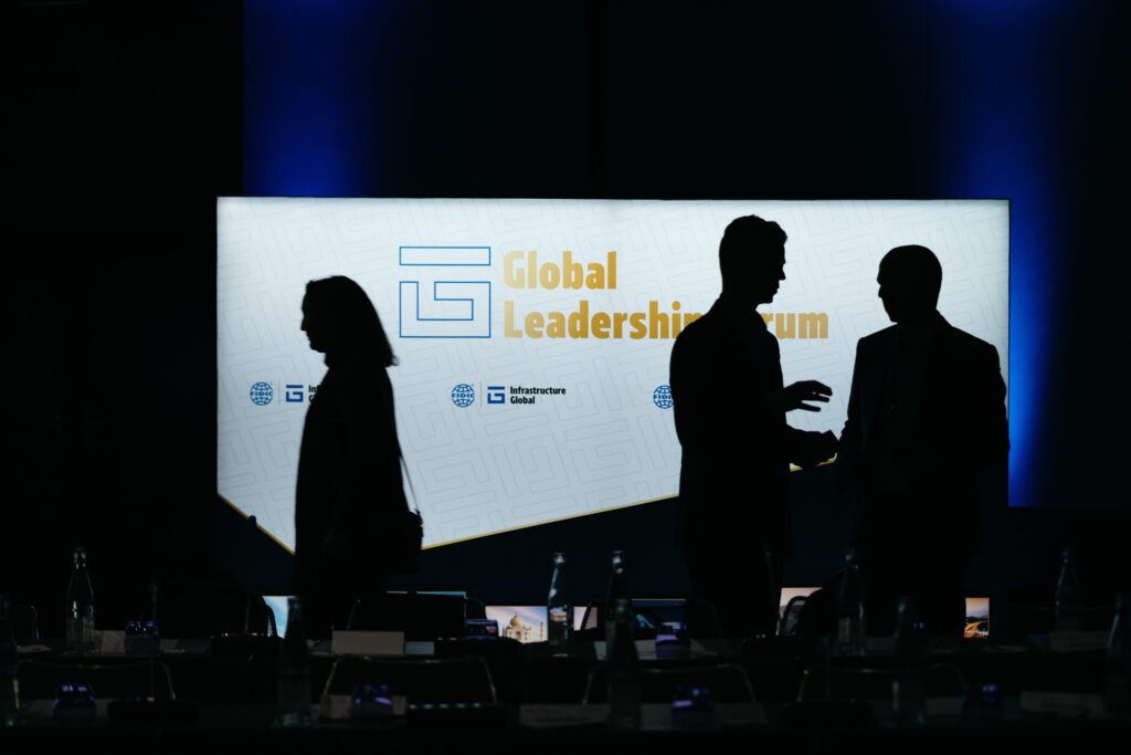 Photographe professionnel à Genève — reportage corporate par Aigal Studio