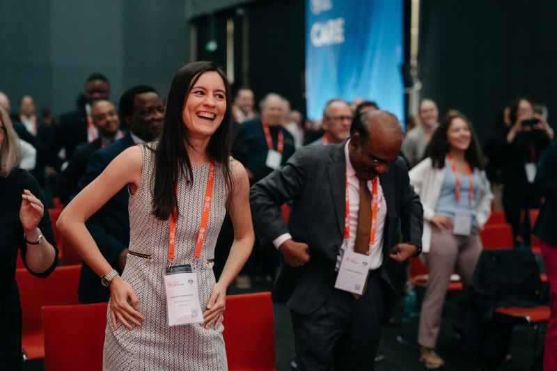 Séances d’étirements pendant le World Heart Summit – World Heart Federation, photo Aigal Studio